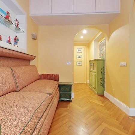 Pantheon Luxury Apartment Рим Экстерьер фото