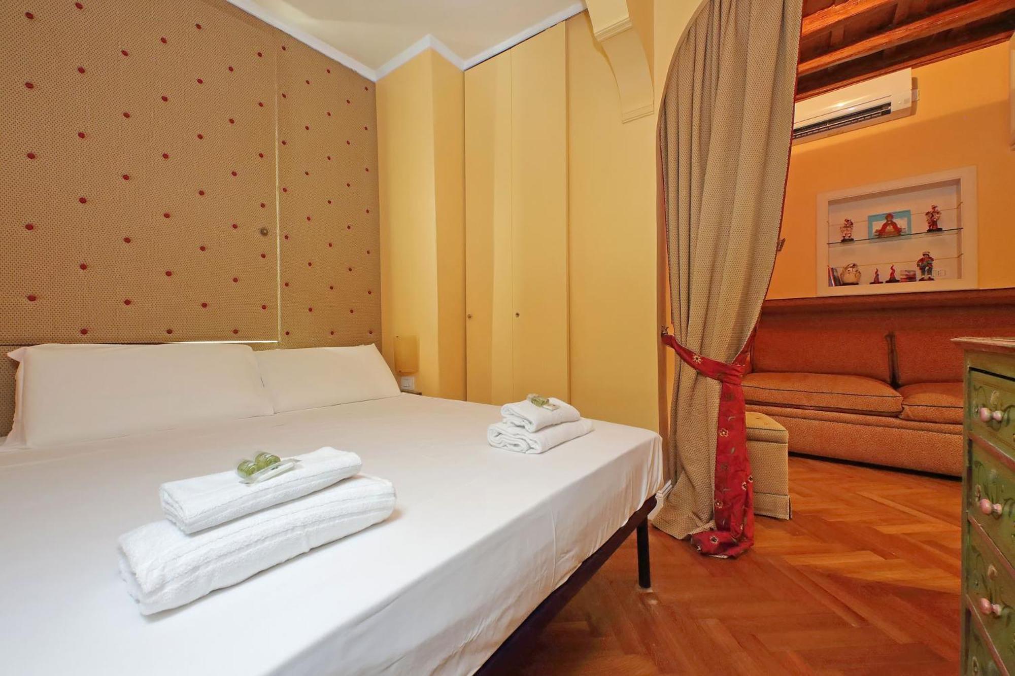 Pantheon Luxury Apartment Рим Экстерьер фото