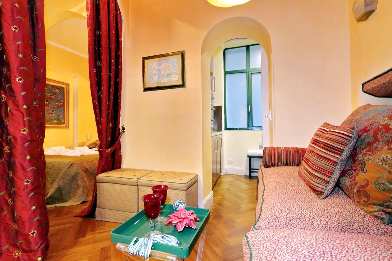 Pantheon Luxury Apartment Рим Экстерьер фото